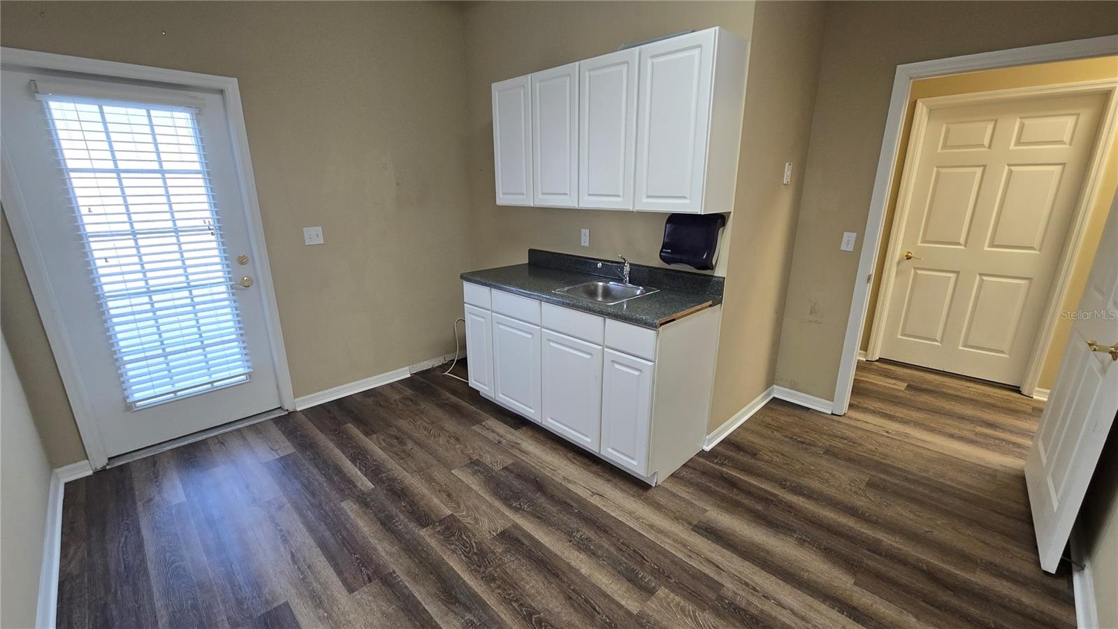 2649 WINDGUARD CIR #102, WESLEY CHAPEL, FL — photo 43
