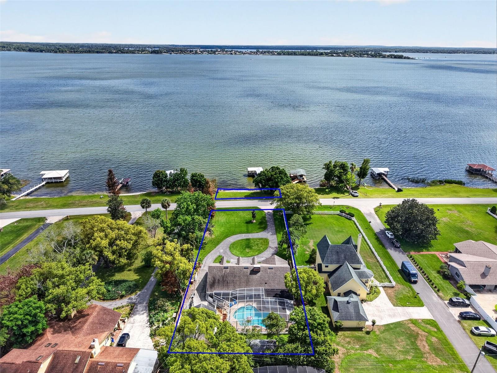 1735 LAKESHORE DR, MOUNT DORA, FL — photo 5