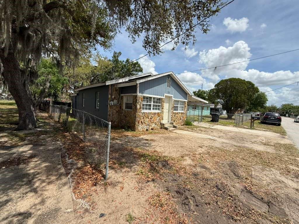 313 E BOOKER ST, AVON PARK, FL — photo 9