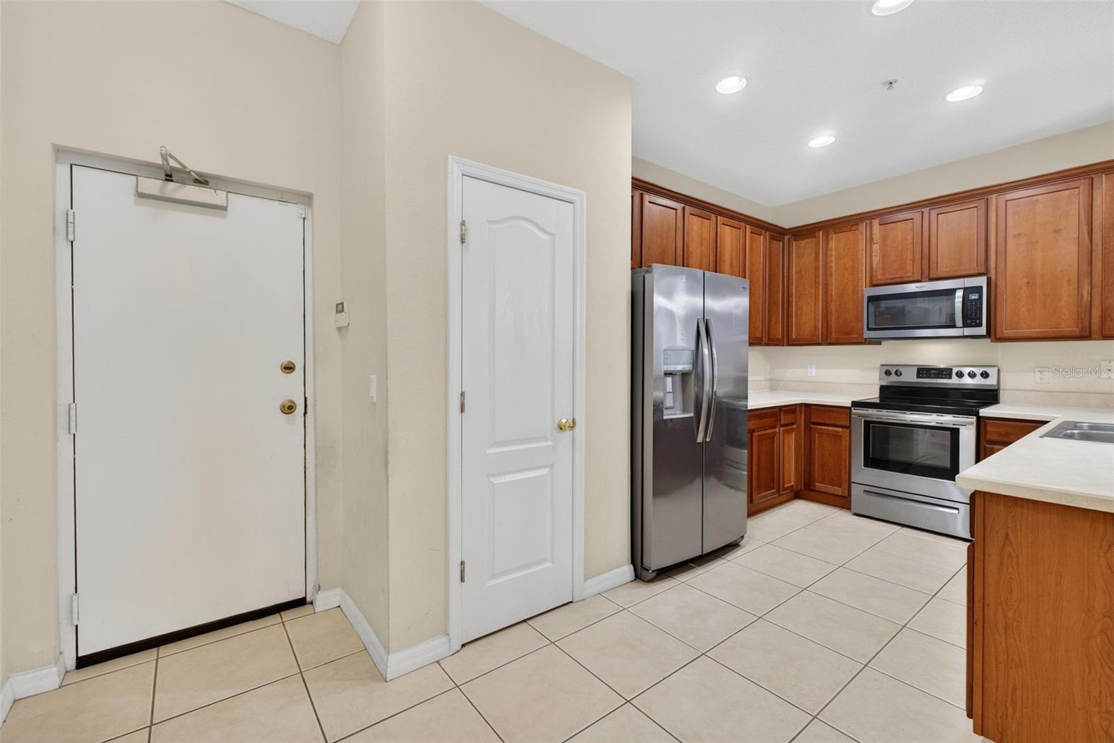 10236 LAKE DISTRICT LN #35C, ORLANDO, FL — photo 12