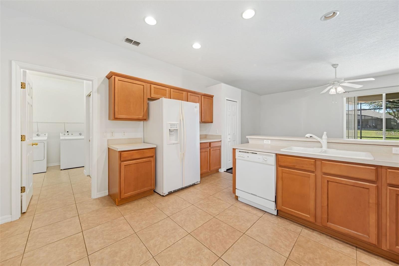 9651 OLD MARSH CT, ORLANDO, FL — photo 2