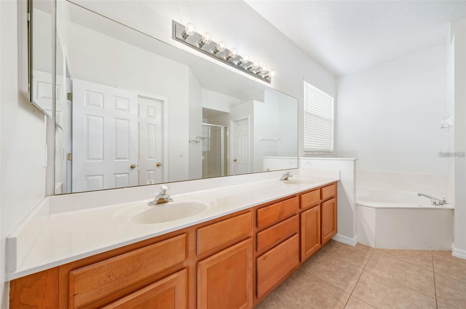 9651 OLD MARSH CT, ORLANDO, FL — photo 17