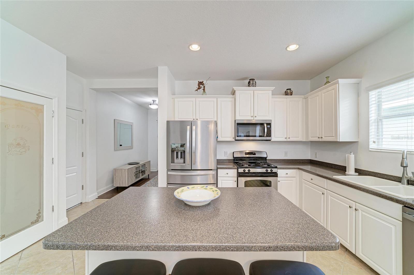 4650 WOODBROOK DR, SARASOTA, FL — photo 14