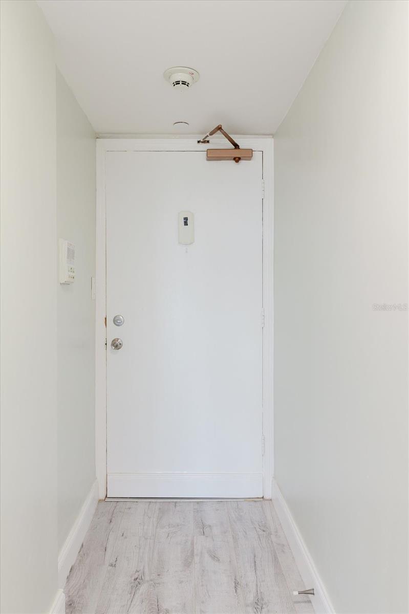 51 ISLAND WAY #801, CLEARWATER BEACH, FL — photo 9