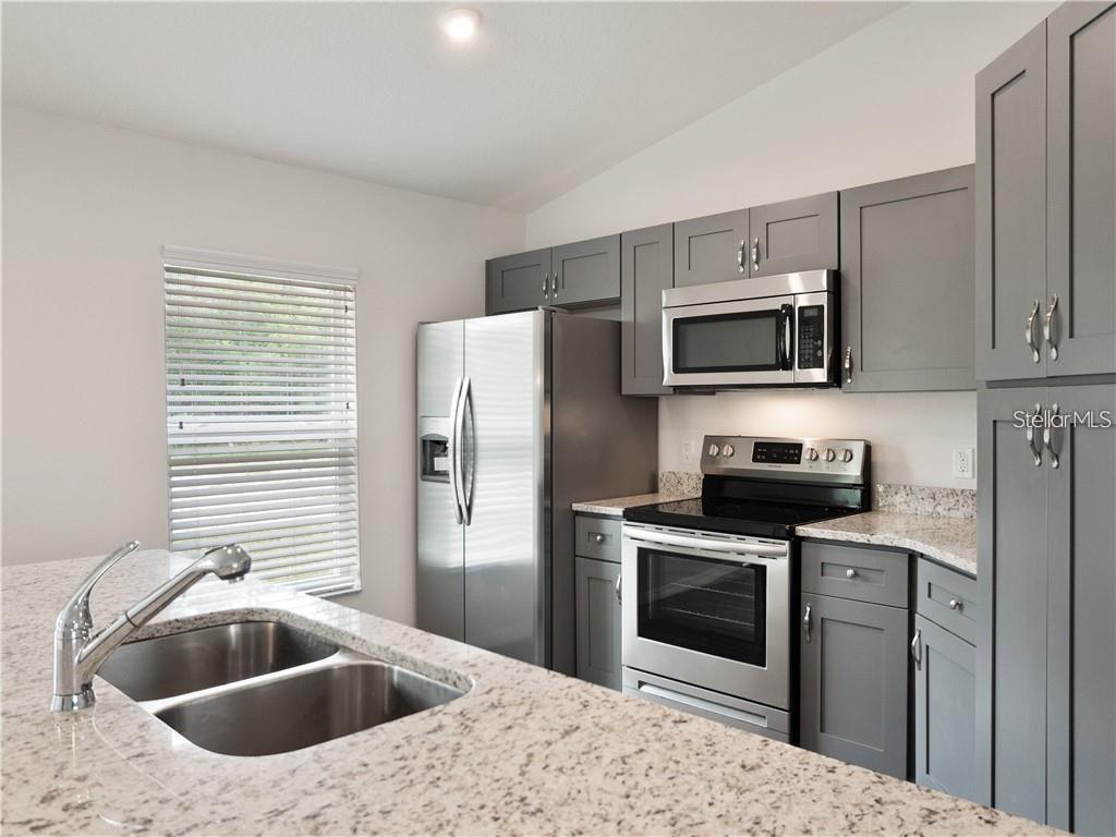 17399 SW 25TH CIR, OCALA, FL — photo 4