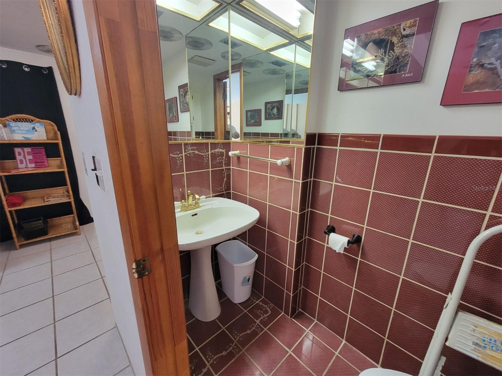 1761 CUPECOY CIR ## N-7, LUTZ, FL — photo 20