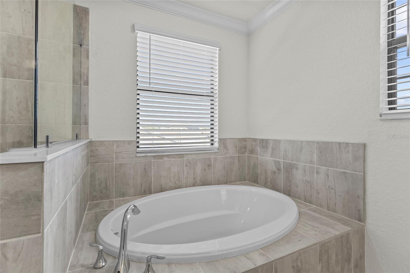 6542 CLAIRBORNE LN, BRADENTON, FL — photo 27