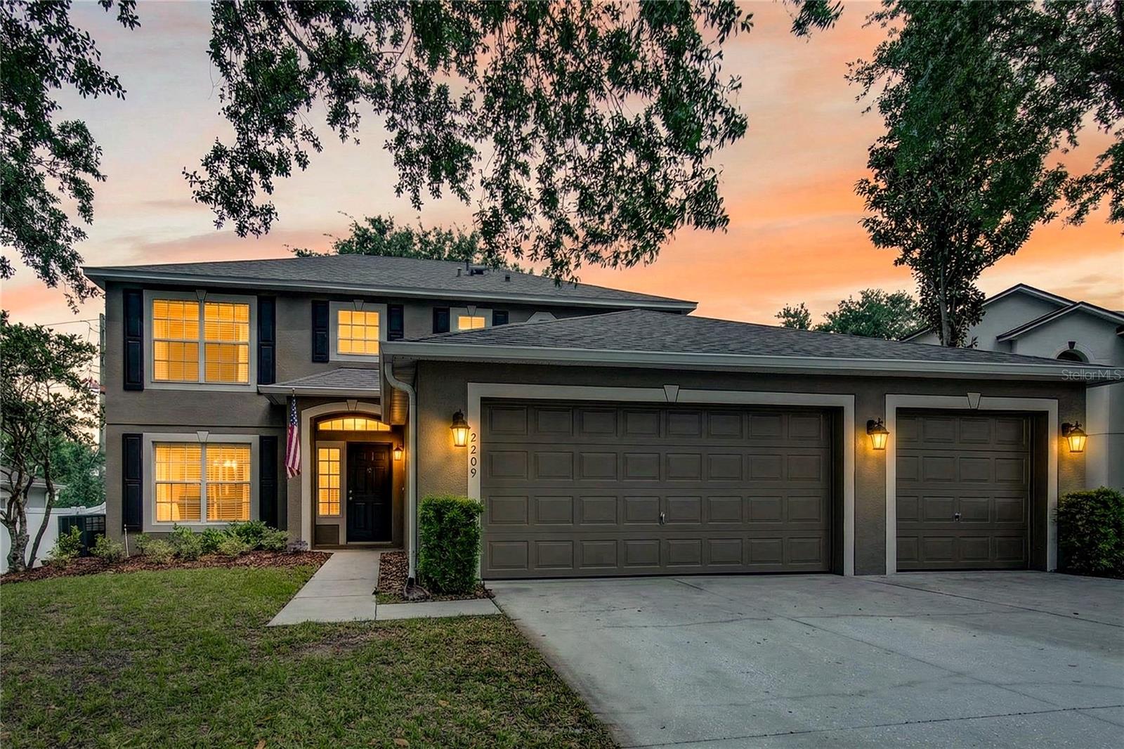 2209 JENNAH CIR, EUSTIS, FL — photo 4