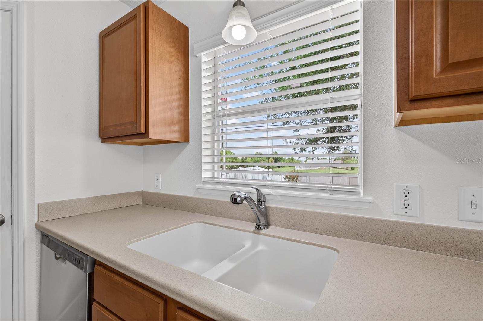 2209 JENNAH CIR, EUSTIS, FL — photo 13