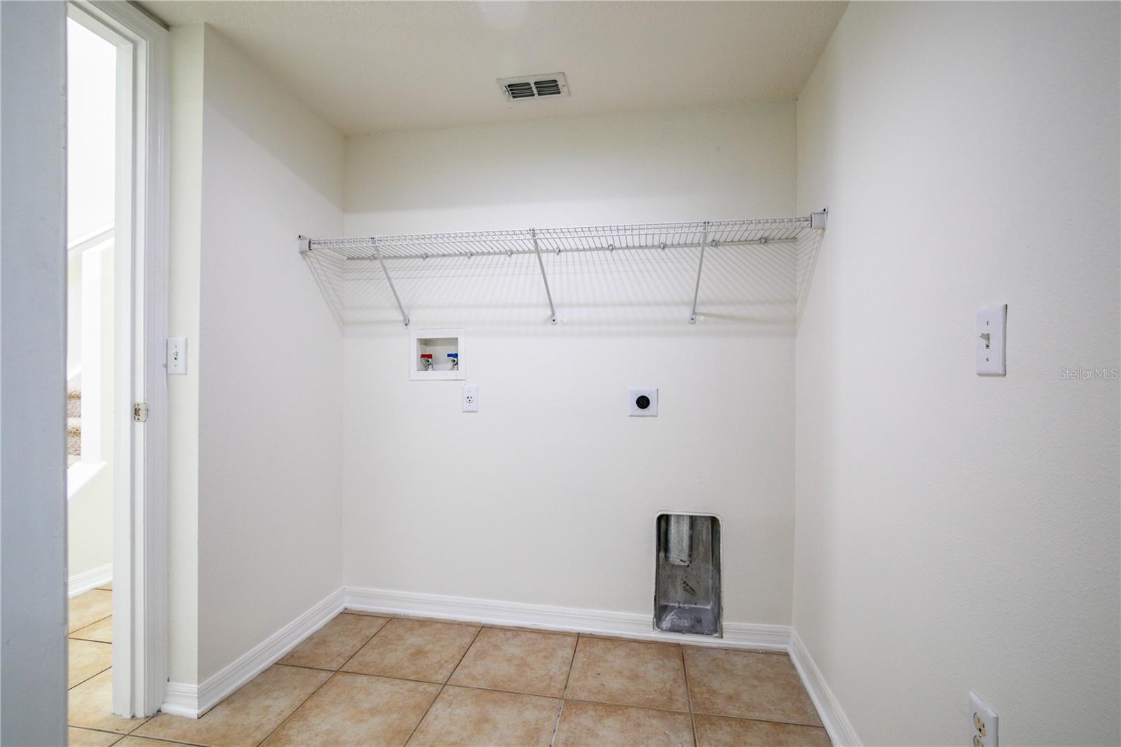 2209 JENNAH CIR, EUSTIS, FL — photo 40