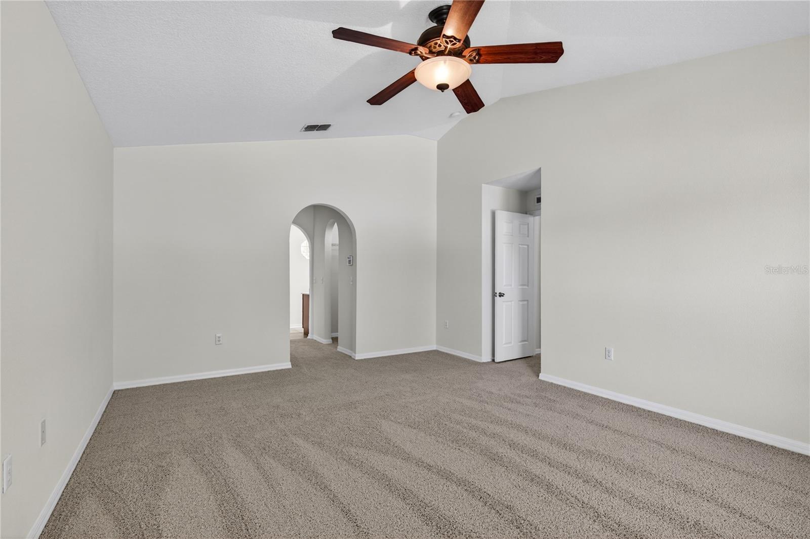 2209 JENNAH CIR, EUSTIS, FL — photo 66