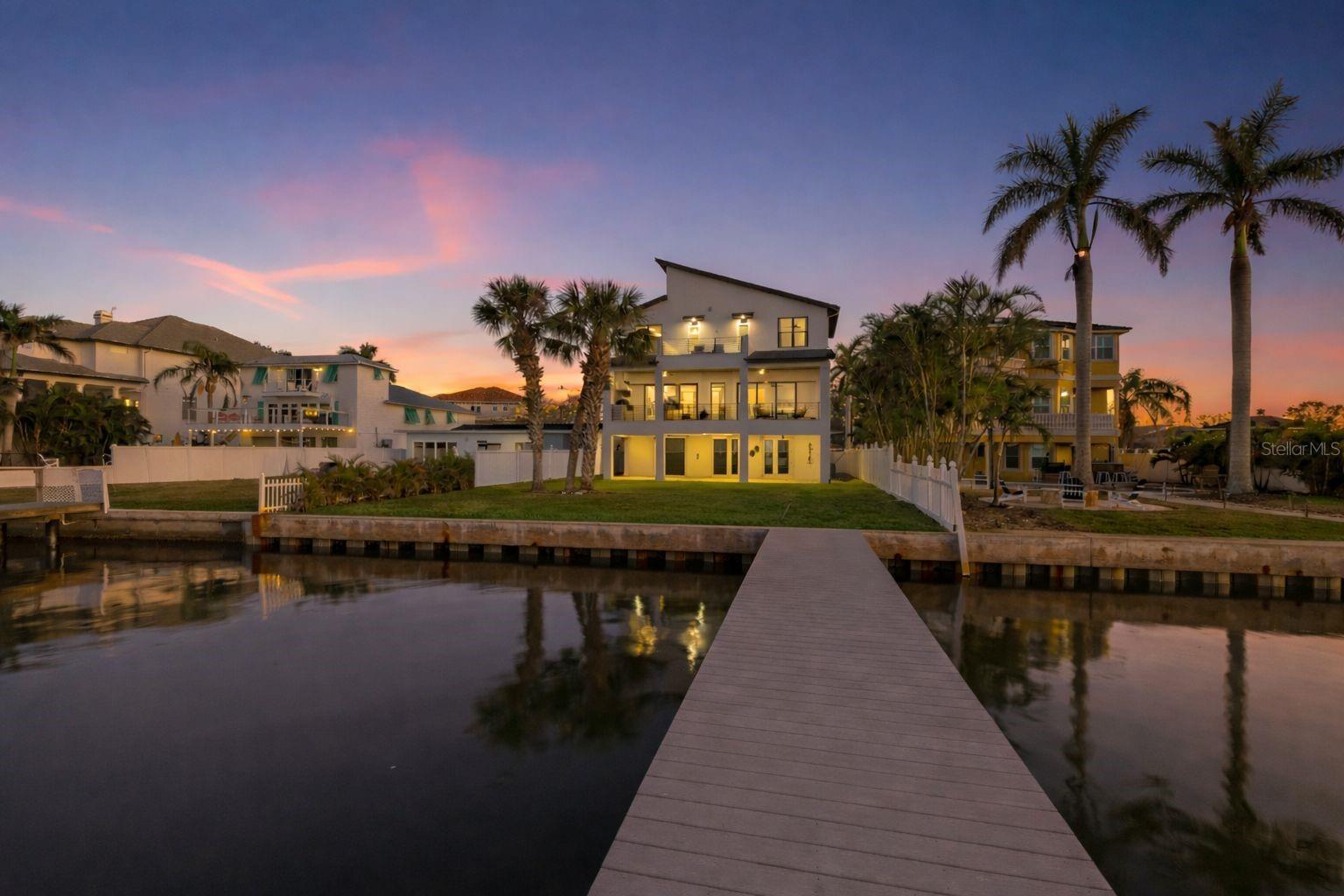 1843 BAYOU GRANDE BLVD NE, ST PETERSBURG, FL — photo 19