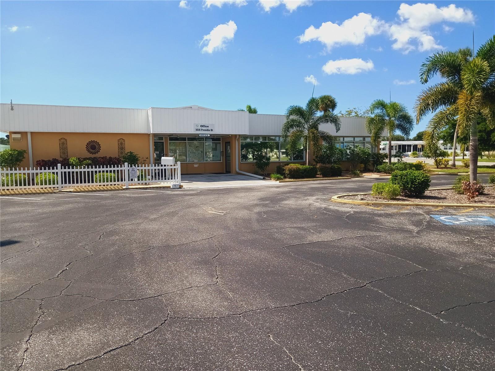 4913 OAKLAND HILLS AVE, SARASOTA, FL — photo 32