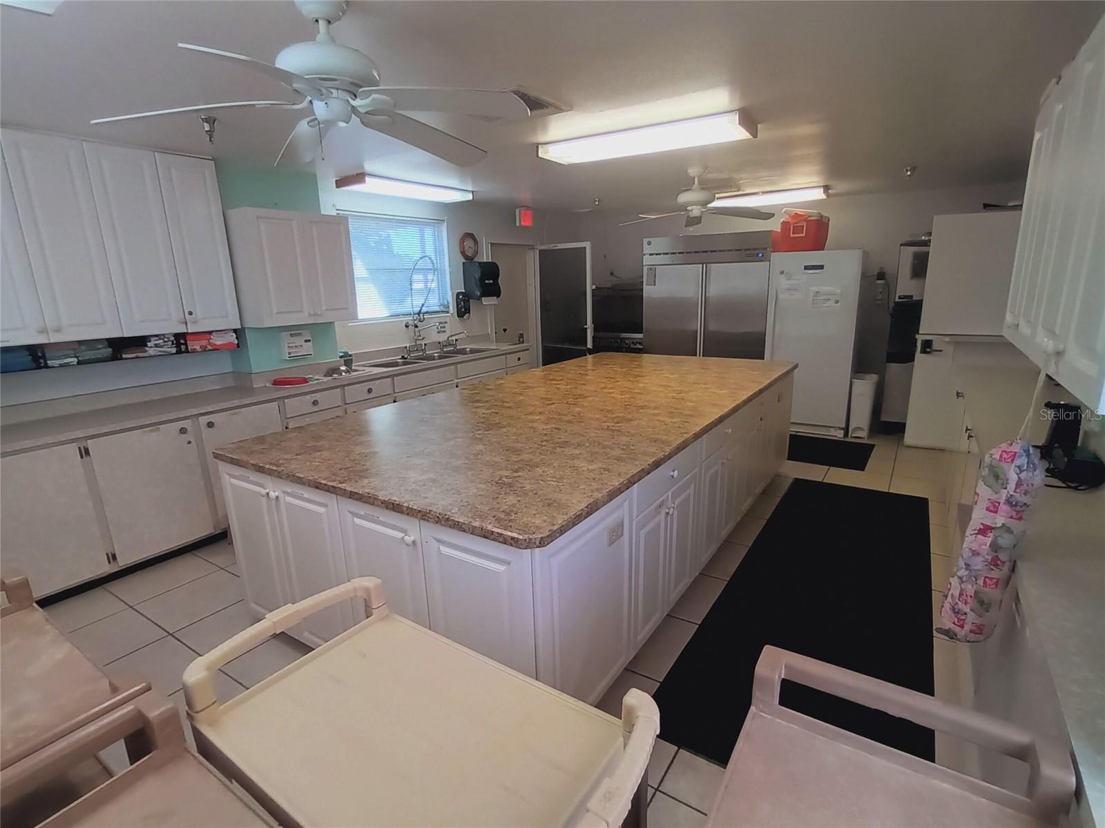 4913 OAKLAND HILLS AVE, SARASOTA, FL — photo 47