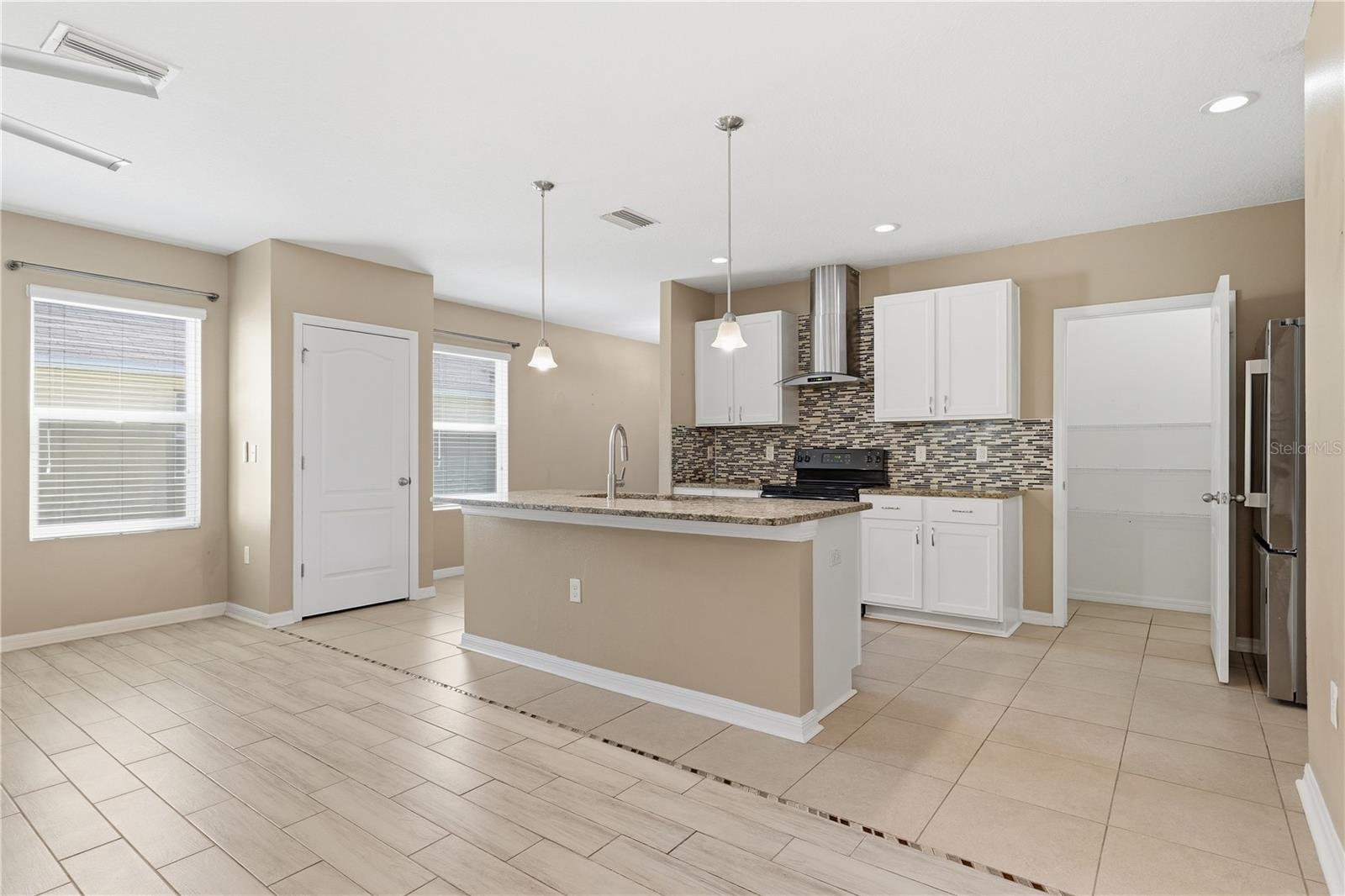 13755 COVEY RUN PL, SPRING HILL, FL — photo 6