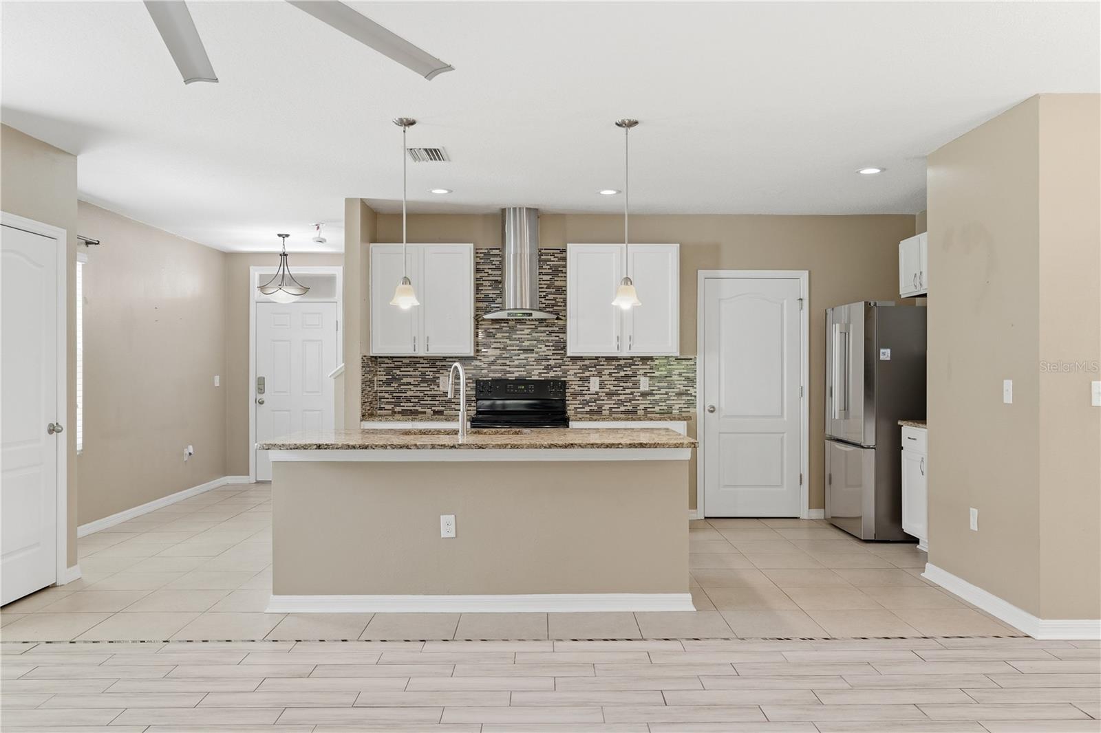 13755 COVEY RUN PL, SPRING HILL, FL — photo 8