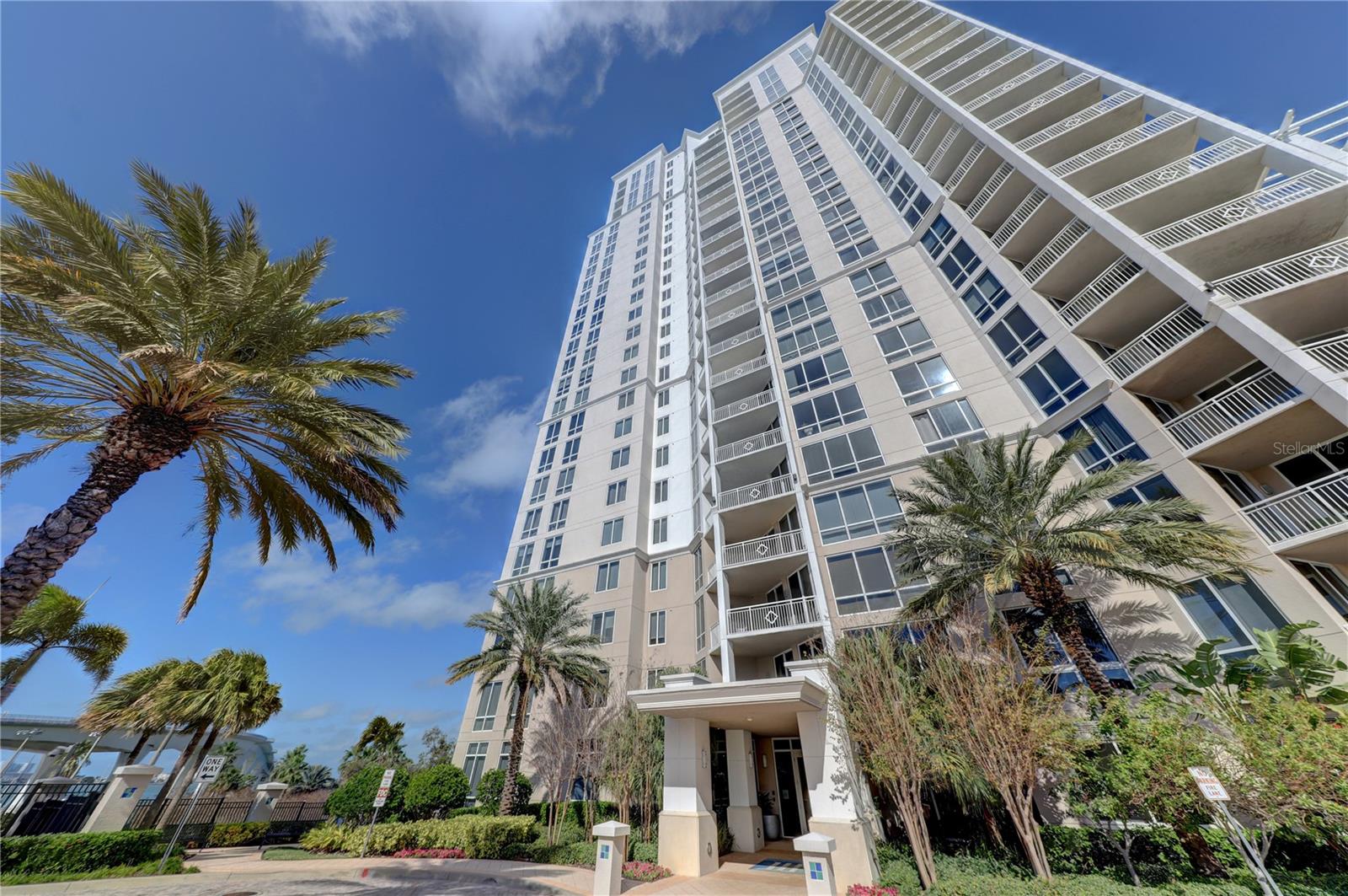 331 CLEVELAND ST ##301, CLEARWATER, FL