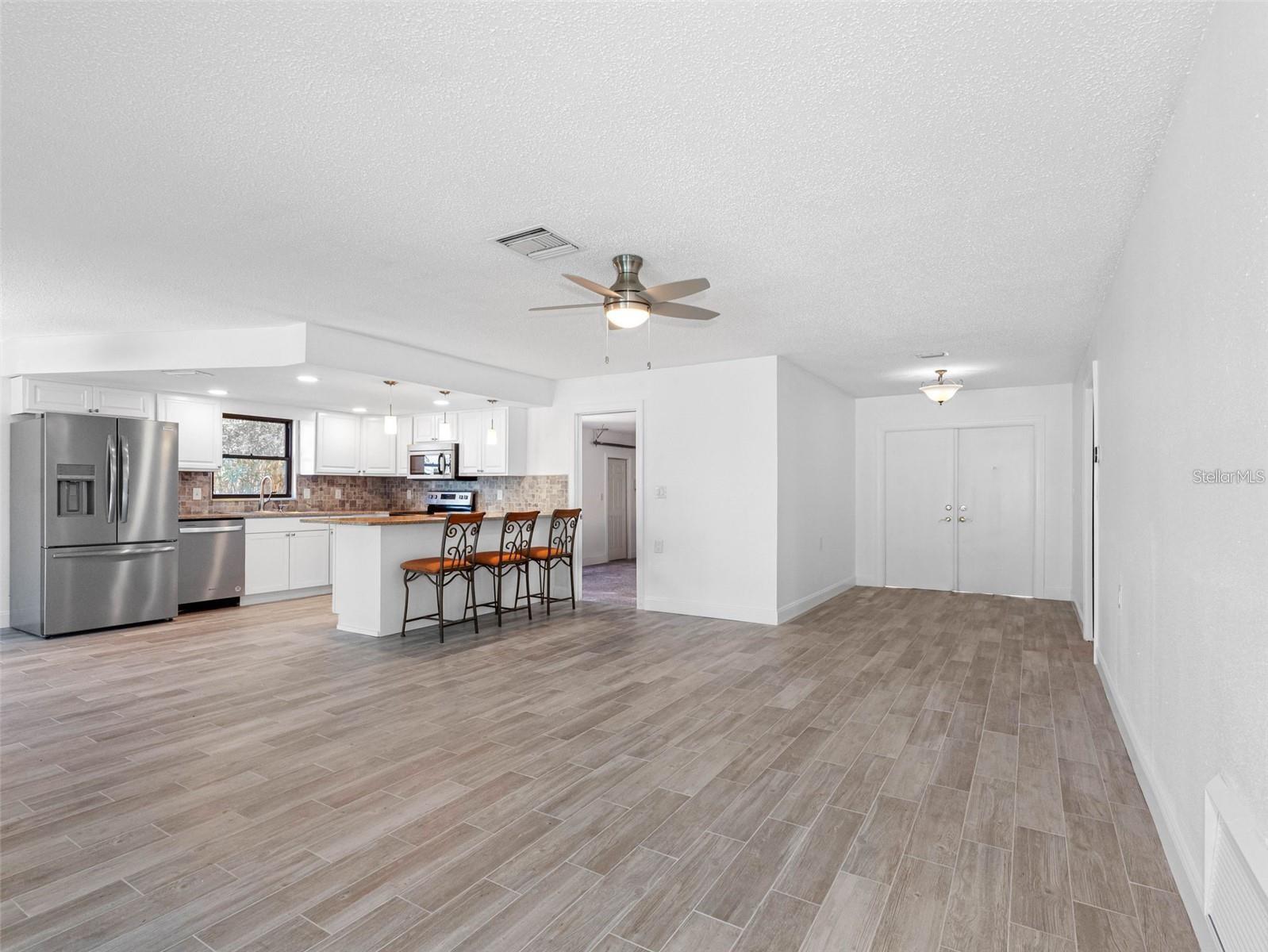 562 JOHNS PASS AVE, MADEIRA BEACH, FL — photo 20