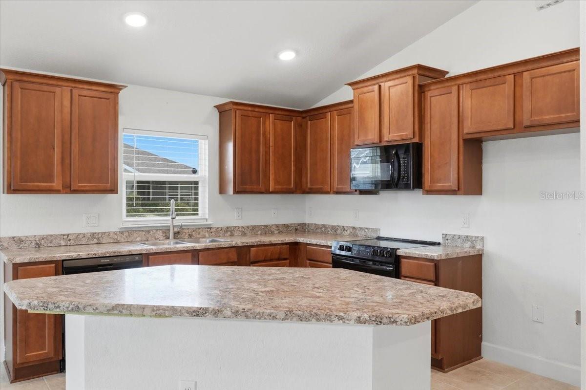 851 VIENNA DR, WINTER HAVEN, FL — photo 13