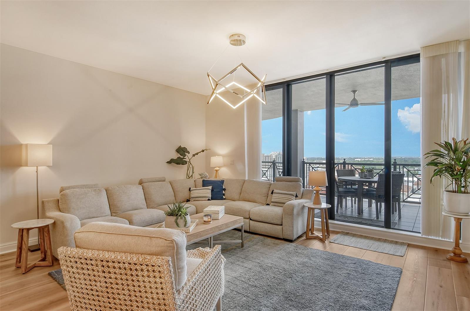 50 CENTRAL AVE #15B, SARASOTA, FL — photo 12