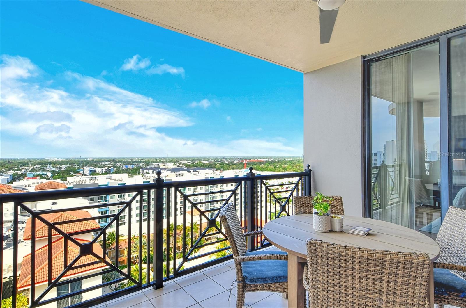50 CENTRAL AVE #15B, SARASOTA, FL — photo 16