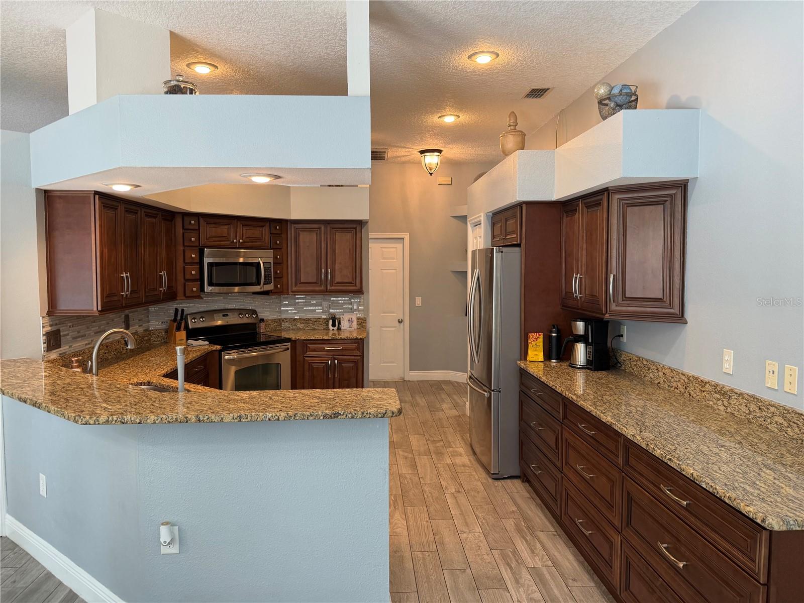1616 KINSMERE DR, TRINITY, FL — photo 3