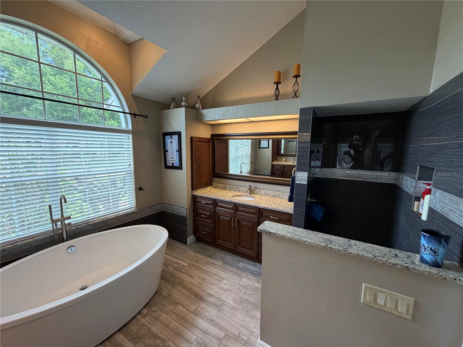 1616 KINSMERE DR, TRINITY, FL — photo 20