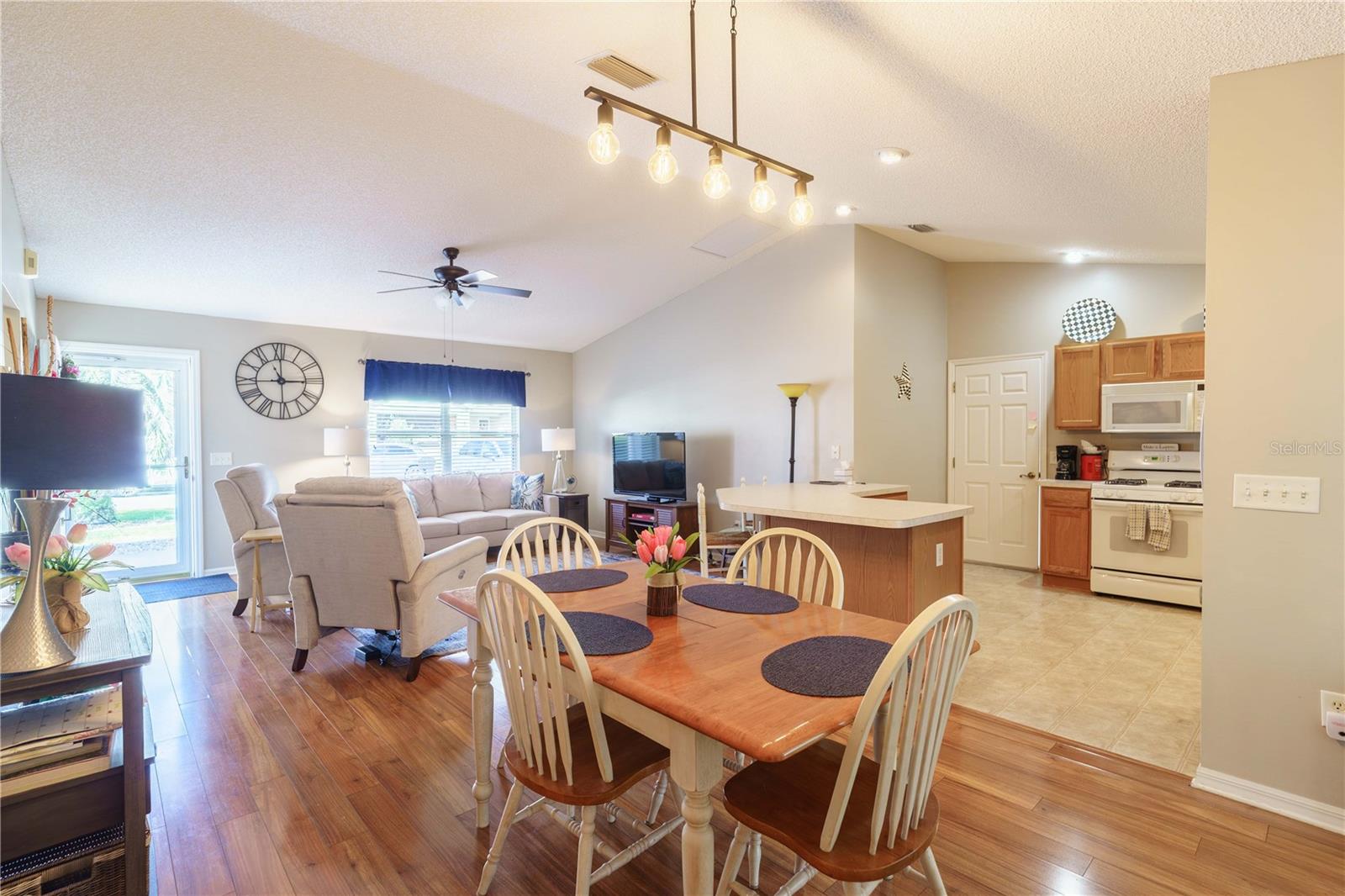 16980 SE 96TH CHAPELWOOD CIR, THE VILLAGES, FL — photo 13