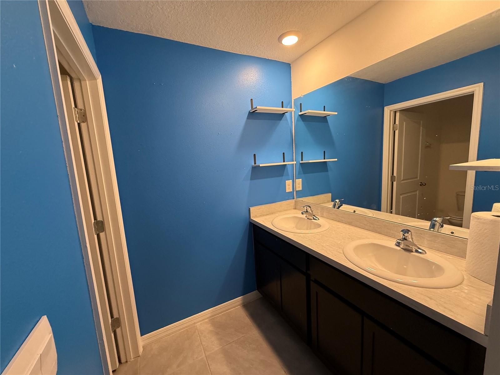 7499 SAIL CLOVER LN, ZEPHYRHILLS, FL — photo 13