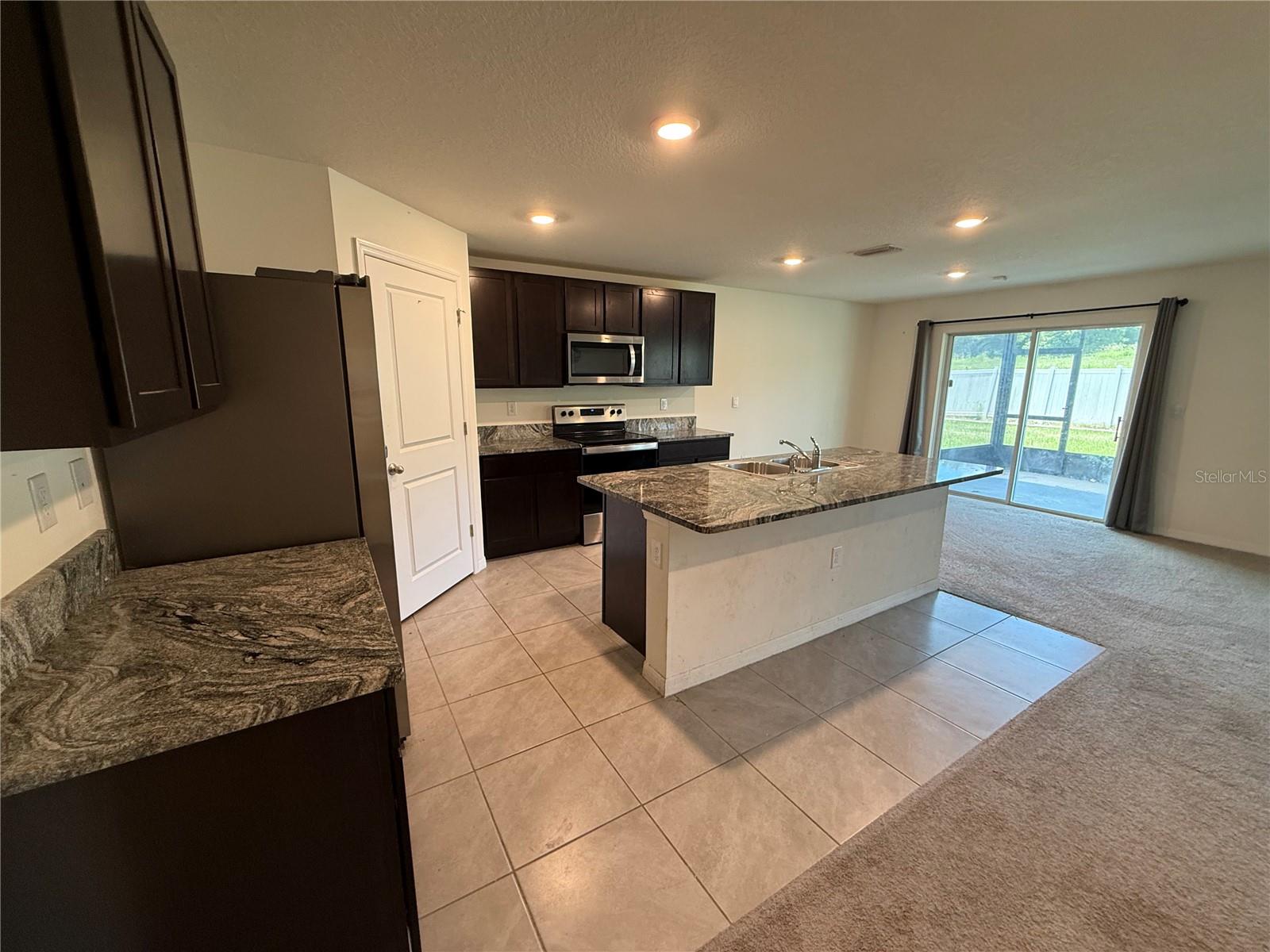 7499 SAIL CLOVER LN, ZEPHYRHILLS, FL — photo 36
