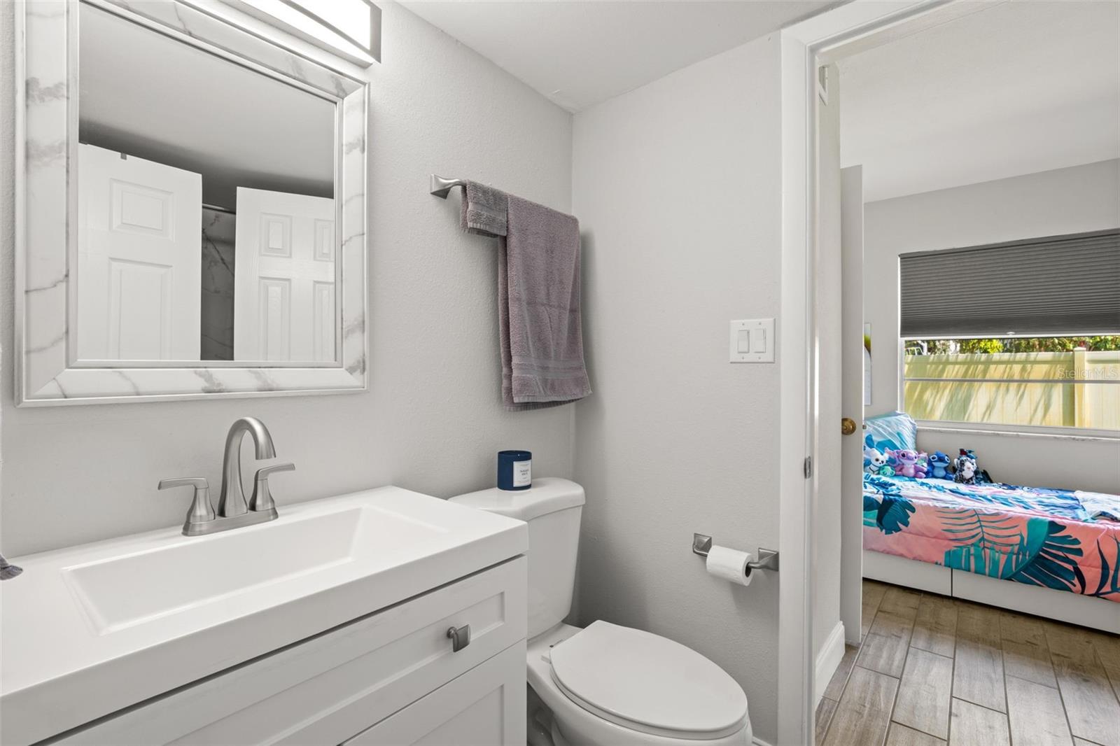 1147 KING ARTHUR CT #204, DUNEDIN, FL — photo 16