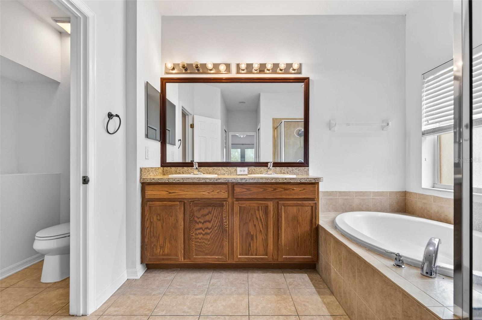 612 MARION HILL LN, RUSKIN, FL — photo 16