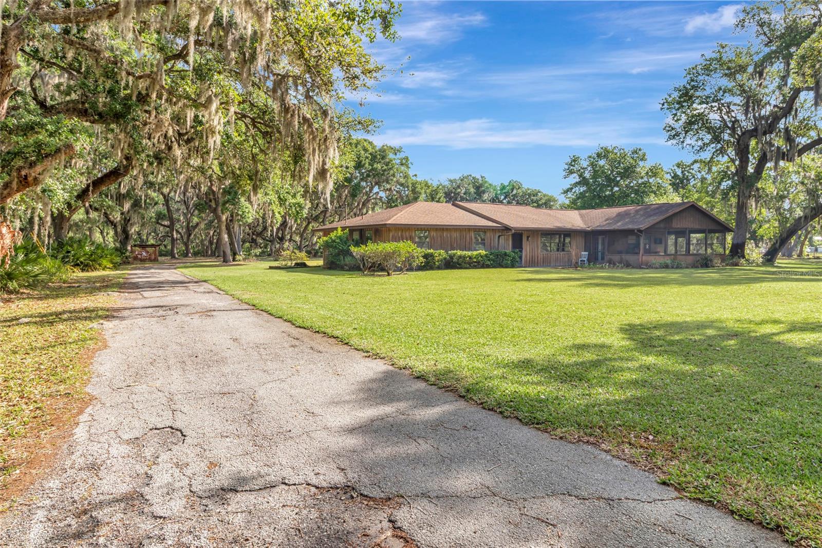 1520 LEGACY WOODS CT, GROVELAND, FL — photo 17