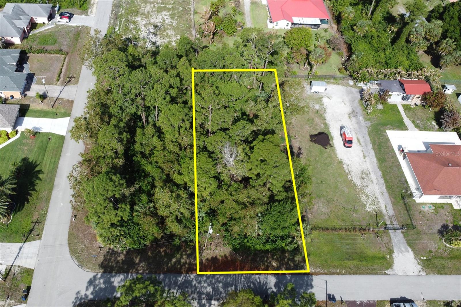 1103 DOROTHY AVE N, LEHIGH ACRES, FL