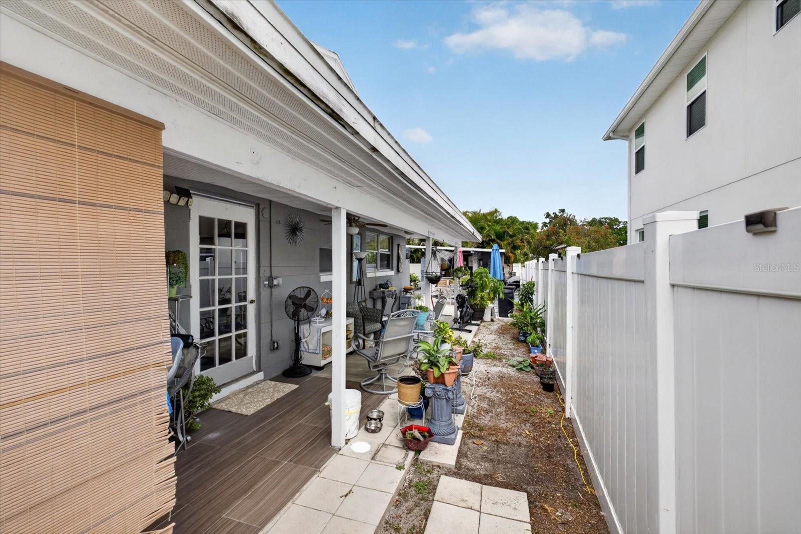 611 N BRADFORD AVE, TAMPA, FL — photo 48