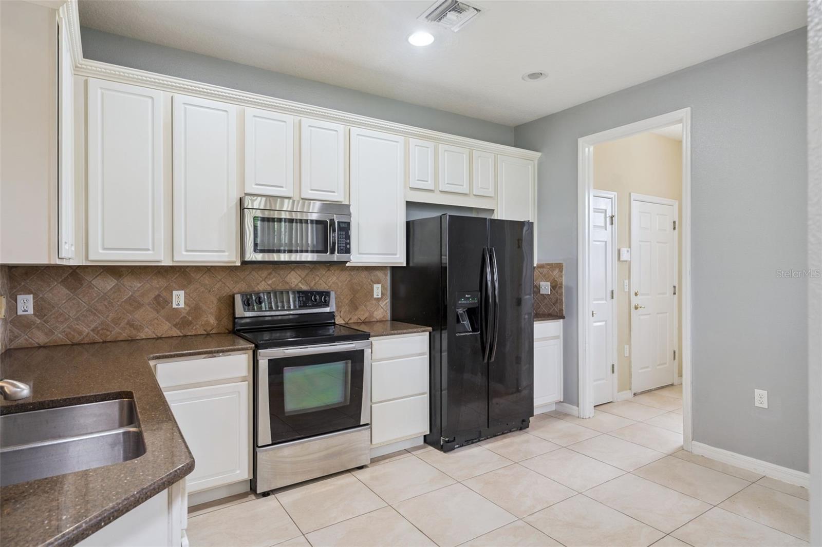 722 CHACALL LOOP, MOUNT DORA, FL — photo 15