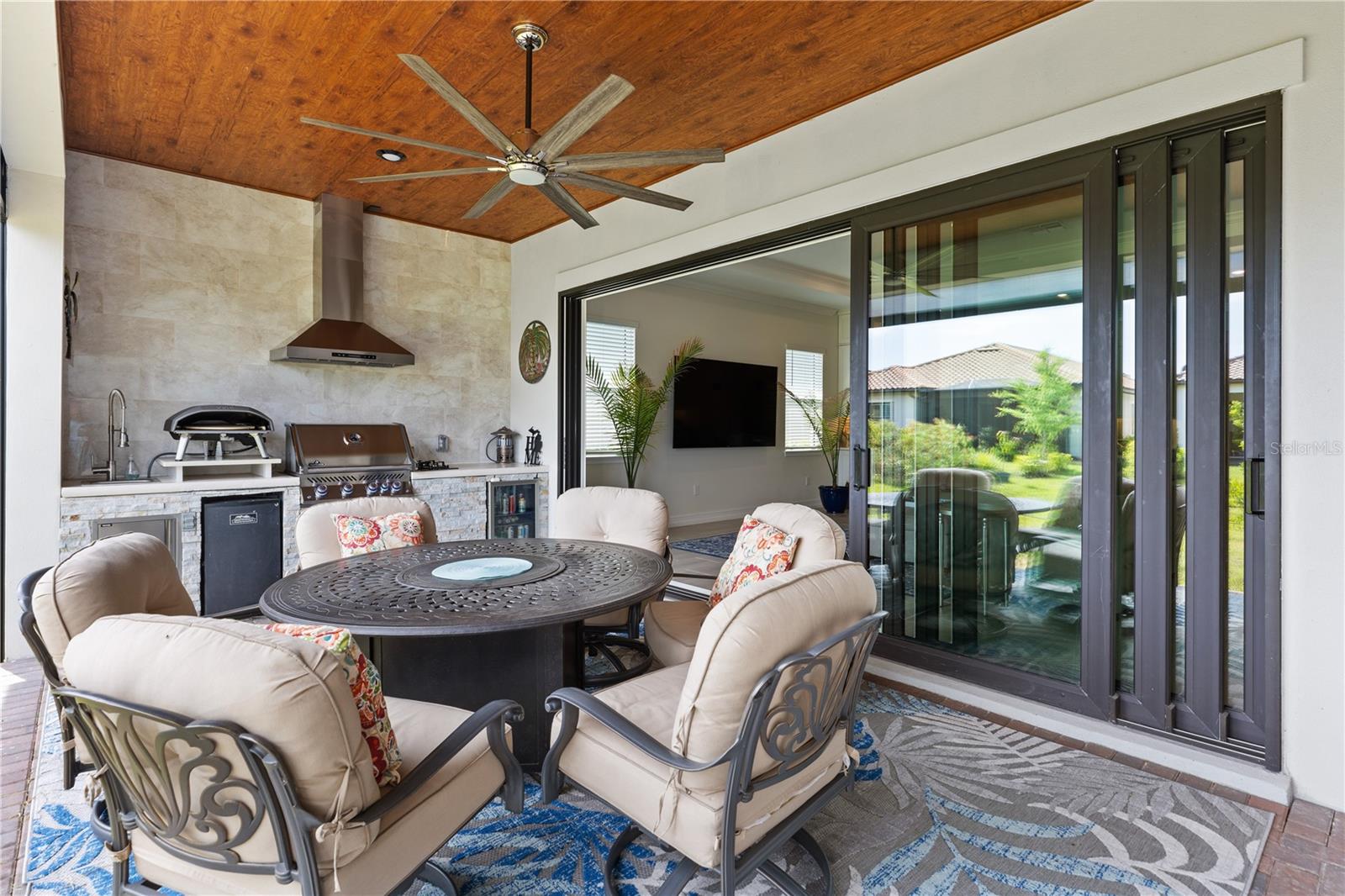 2121 6TH ST E, PALMETTO, FL — photo 56