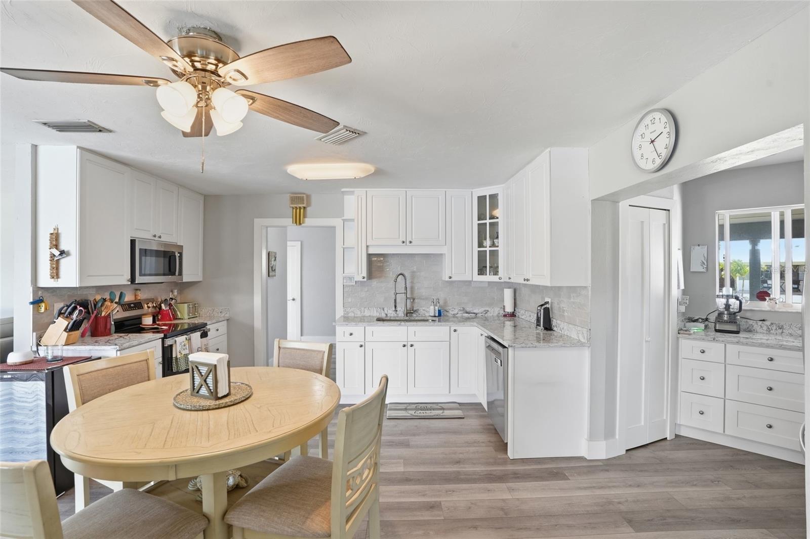 300 DELIDO CT, PUNTA GORDA, FL — photo 7