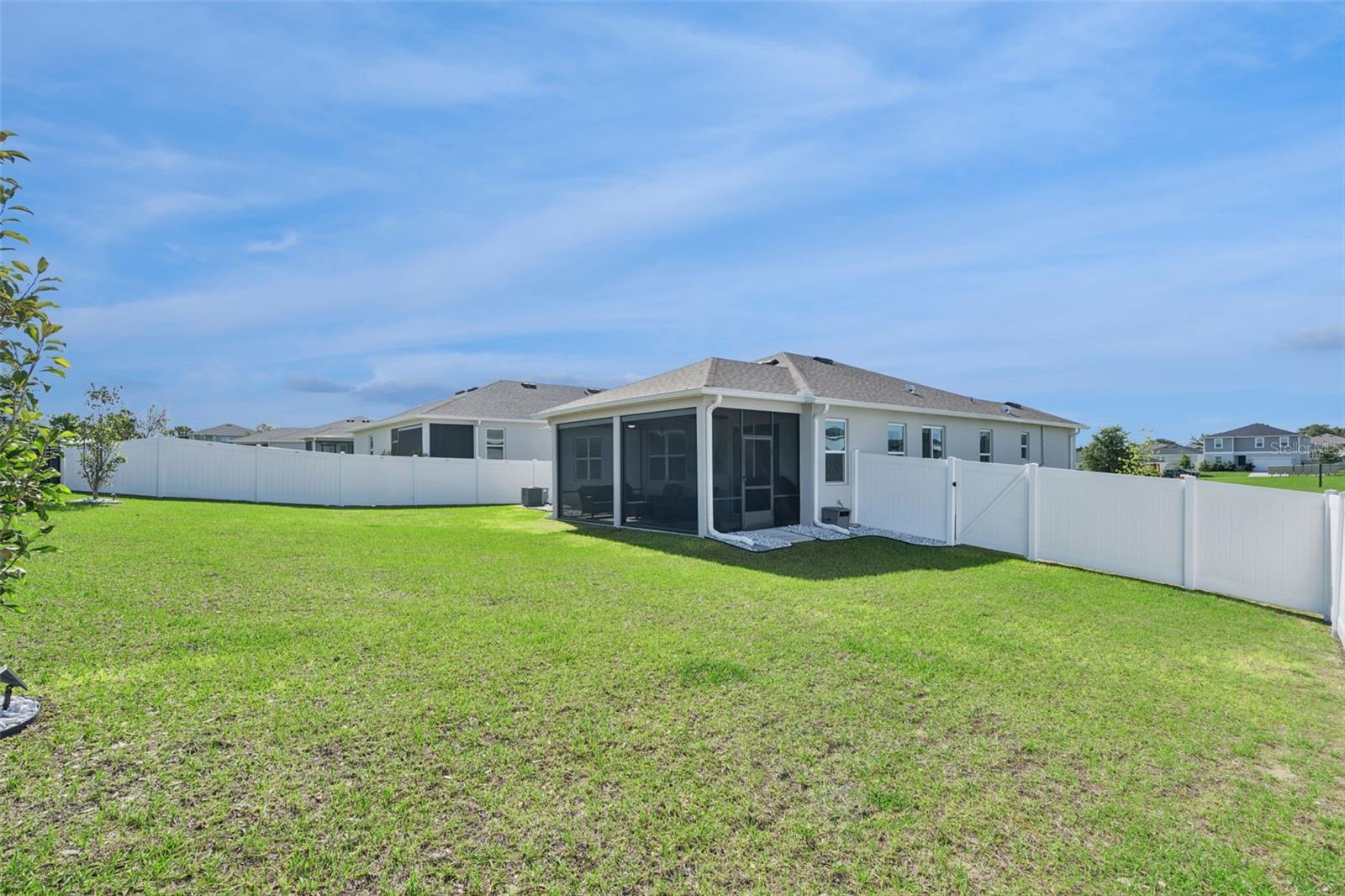 1682 LITTLELEAF BOXWOOD LOOP, MASCOTTE, FL — photo 93
