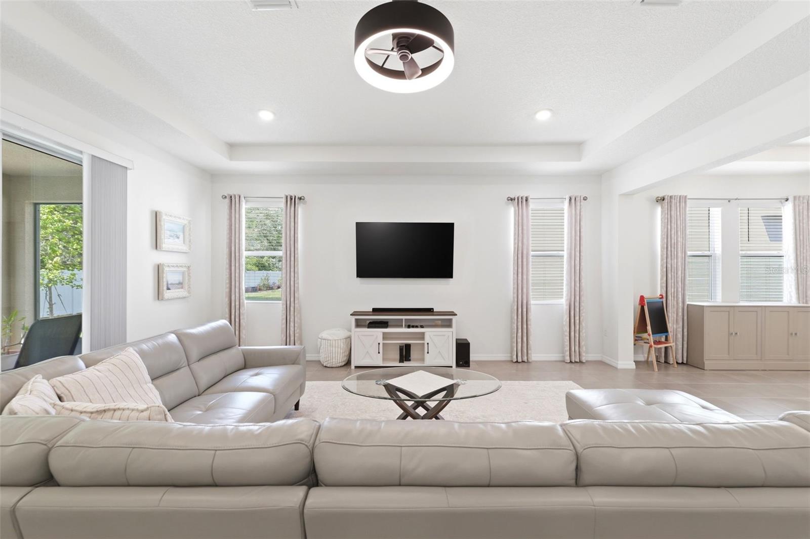 3787 AUTUMN AMBER DR, SPRING HILL, FL — photo 16