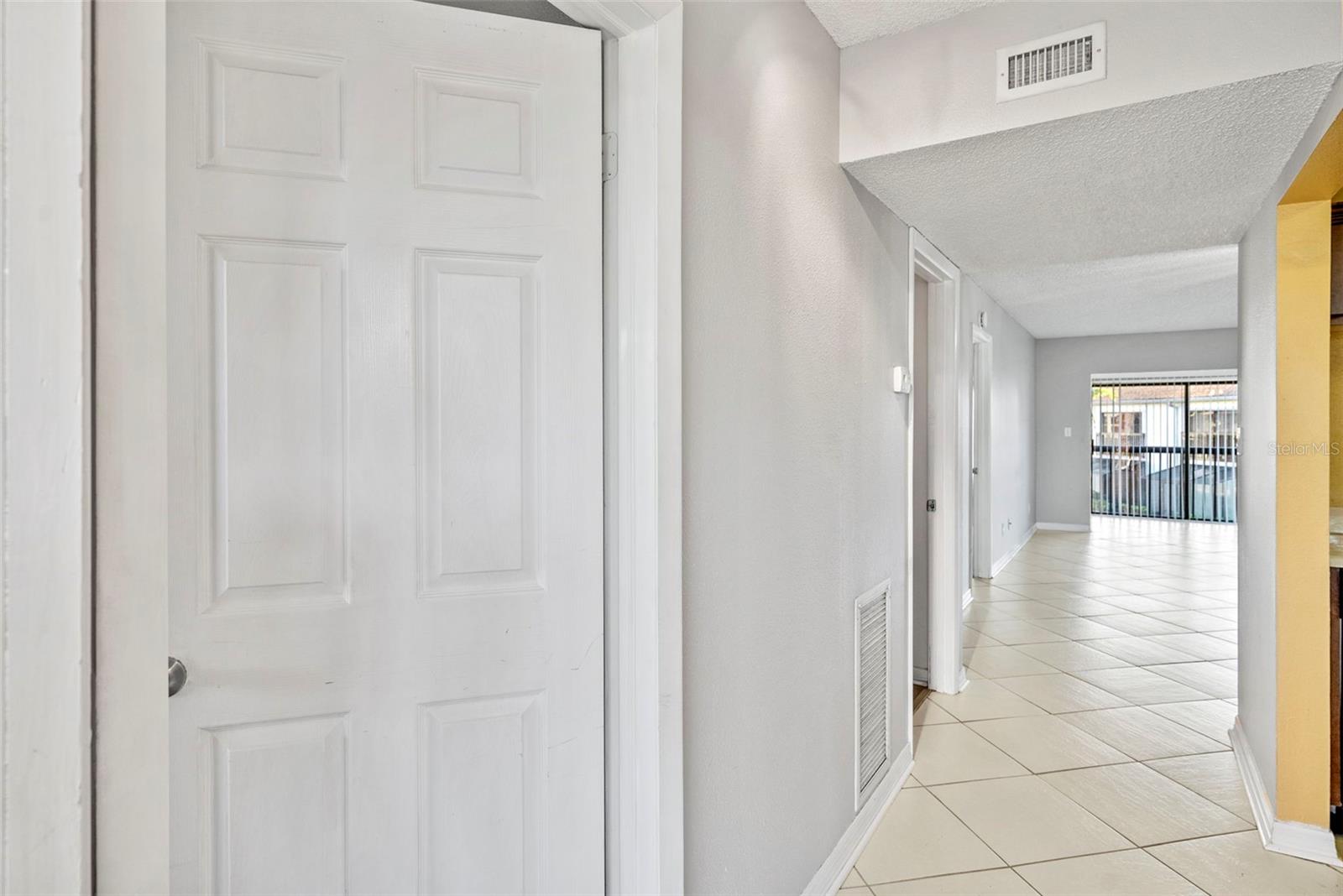 1918 PELICAN LANDING BLVD #1125, CLEARWATER, FL — photo 5