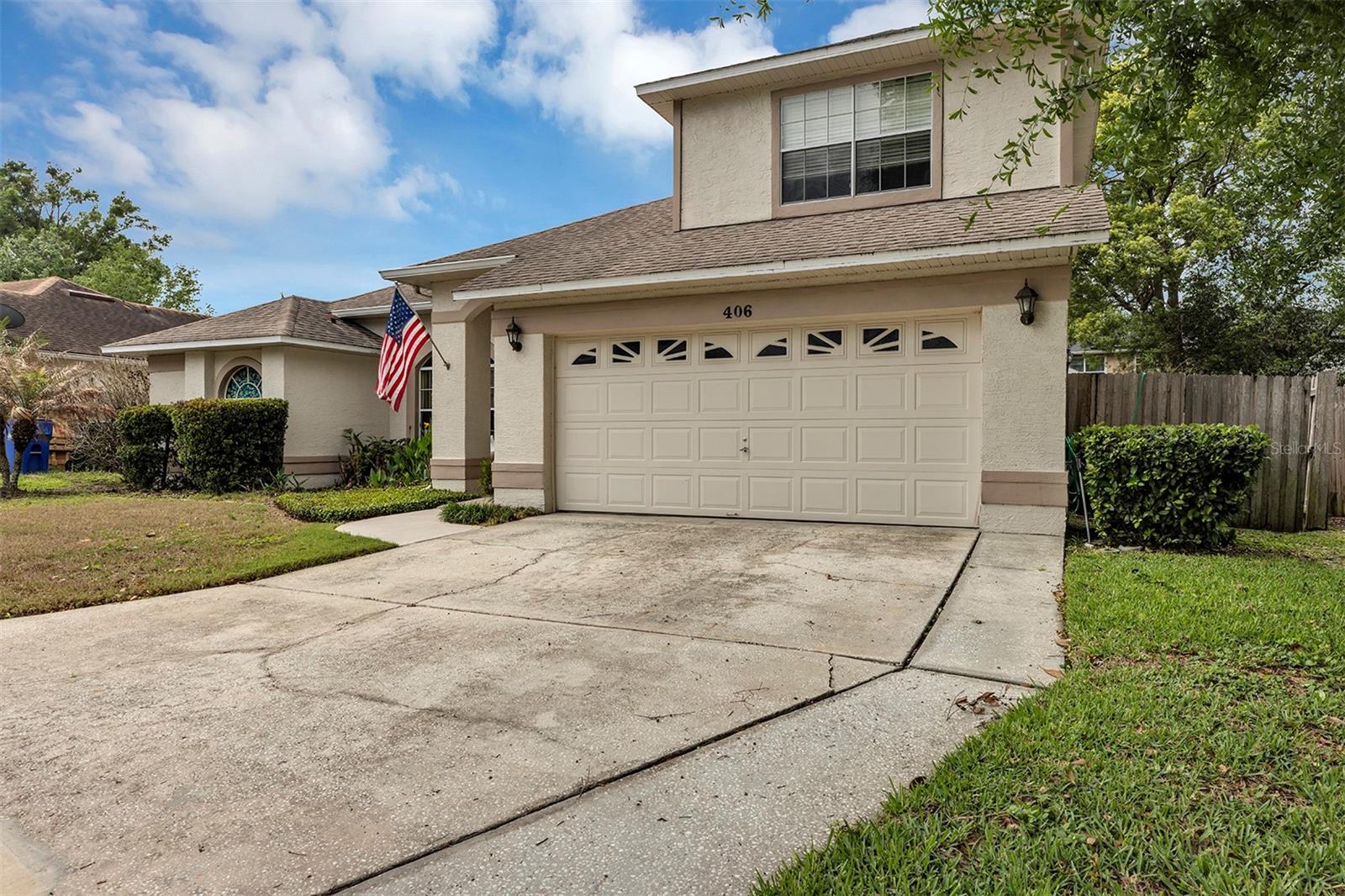 406 STERLING LAKE DR, OCOEE, FL