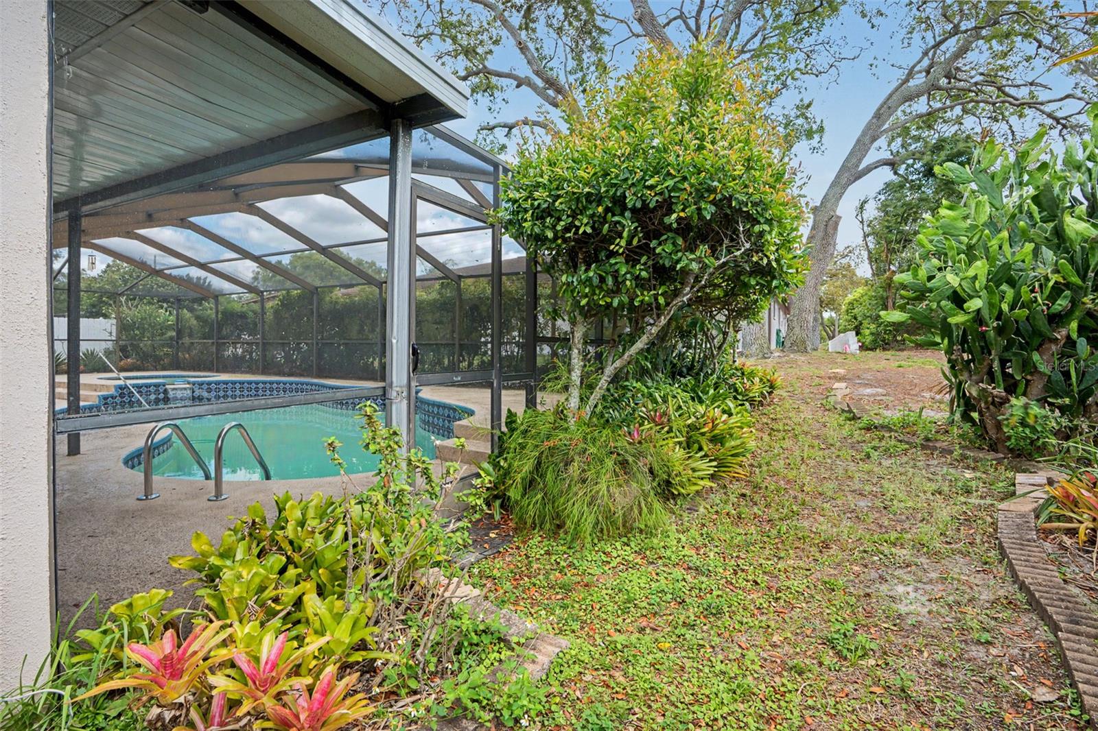 7612 HIGH PINES CT, PORT RICHEY, FL — photo 31