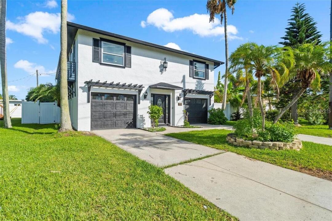 307 161ST AVE, REDINGTON BEACH, FL