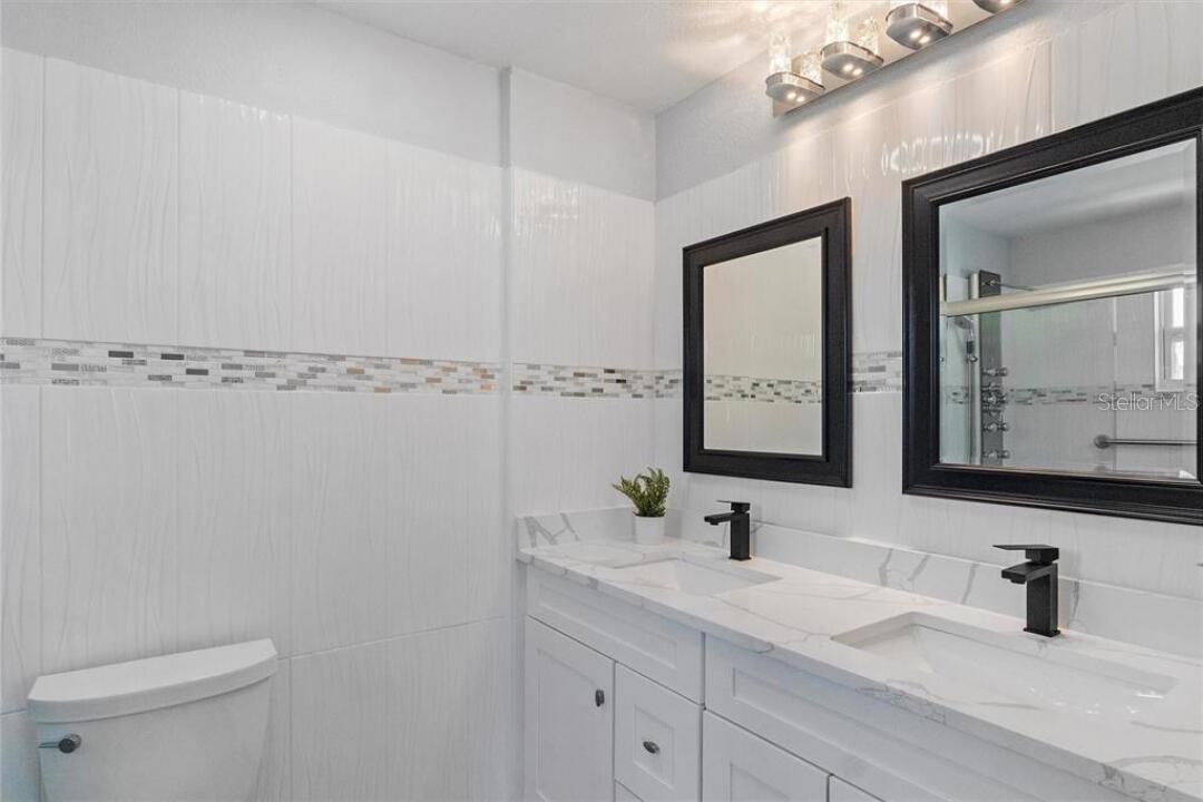 307 161ST AVE, REDINGTON BEACH, FL — photo 24