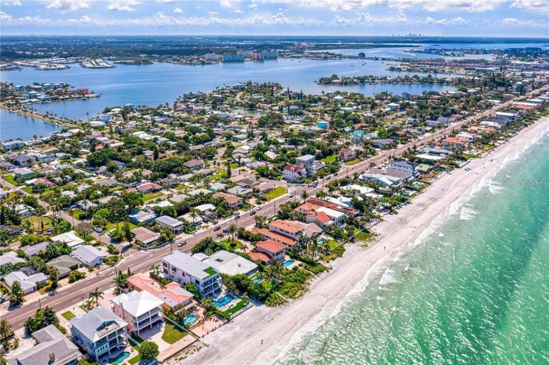 307 161ST AVE, REDINGTON BEACH, FL — photo 27