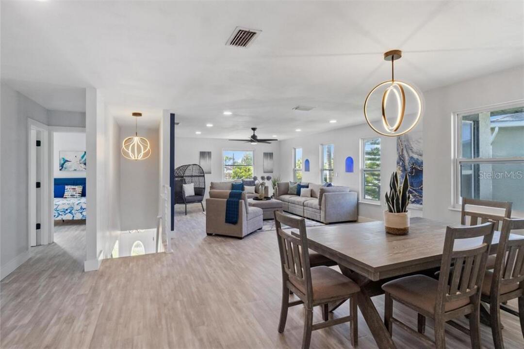 307 161ST AVE, REDINGTON BEACH, FL — photo 35