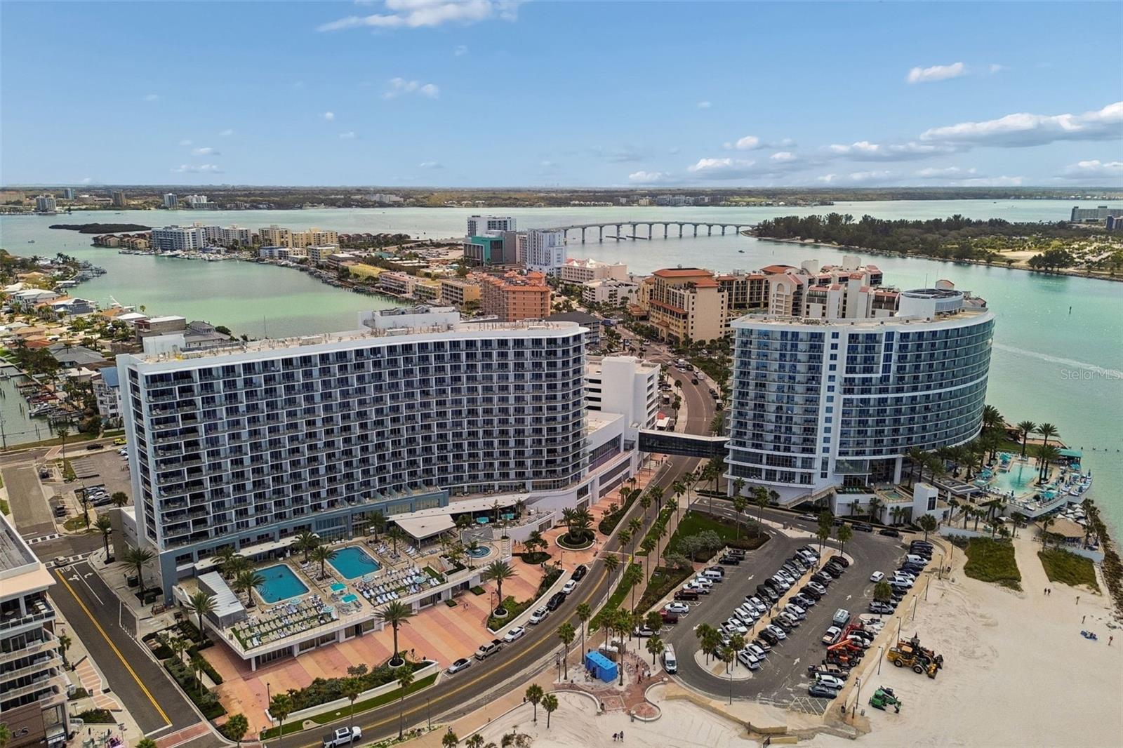 400 CORONADO DR, CLEARWATER BEACH, FL — photo 23