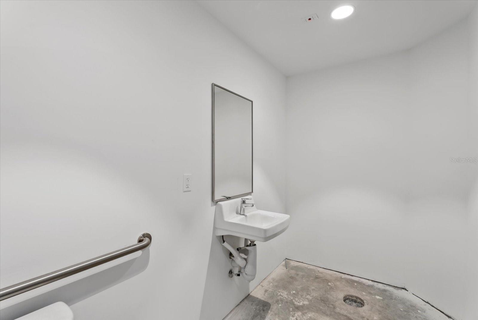 6566 PALMER PARK CIR #1, SARASOTA, FL — photo 15