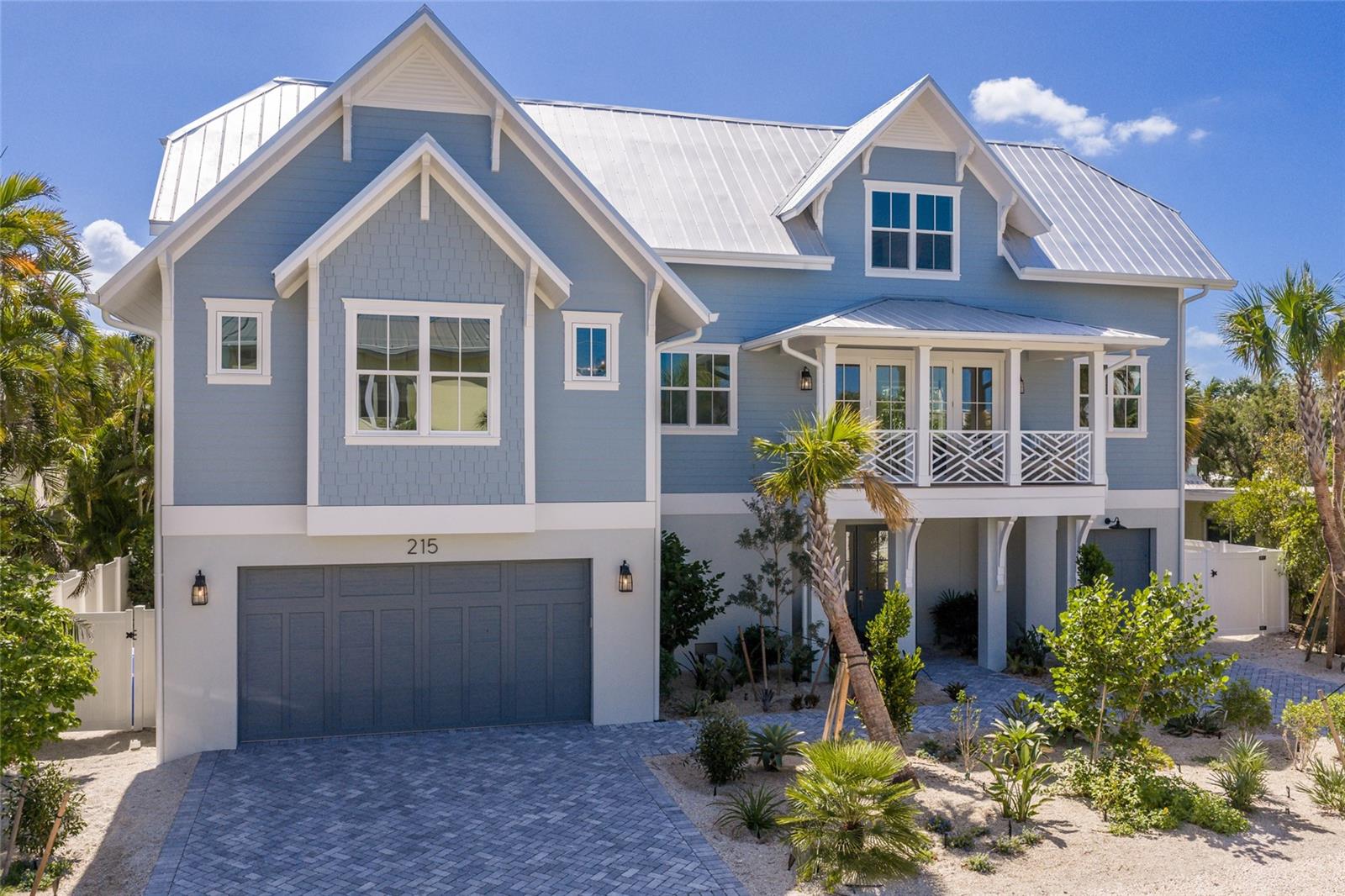 215 SYCAMORE AVE, ANNA MARIA, FL